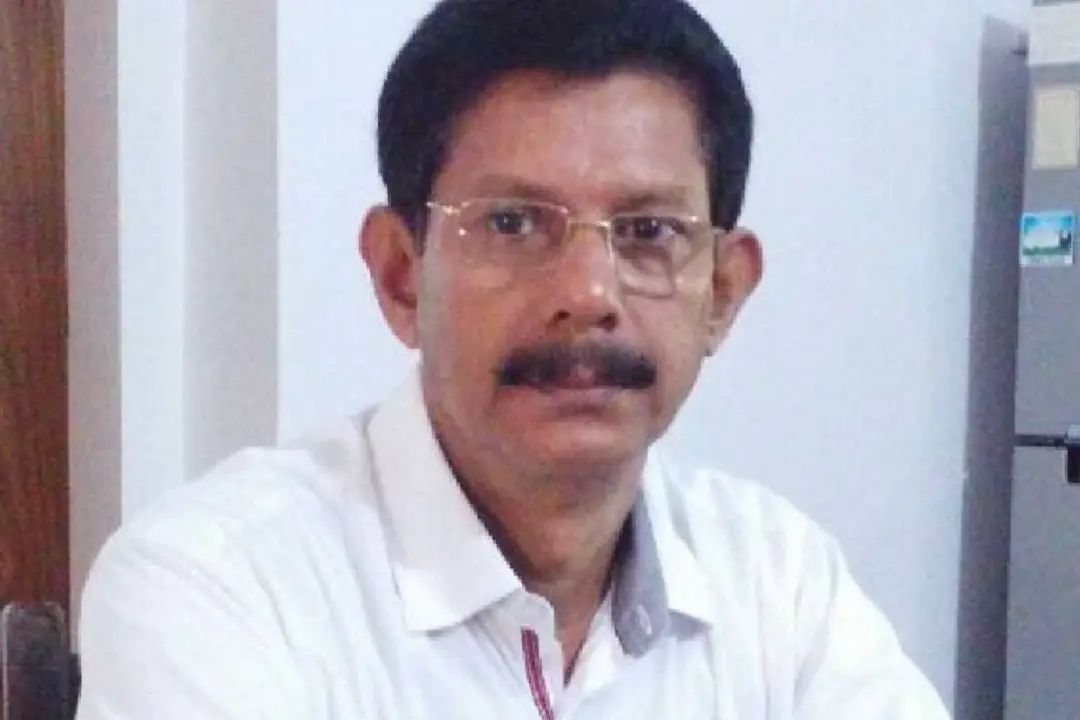 തൊടുപുഴയിൽ അധ്യാപകന്റെ കൈവെട്ടിയ കേസിൽ മുഖ്യപ്രതിക്ക് ജാമ്യം; ശിക്ഷ മരവിപ്പിച്ചു: വിശദാംശങ്ങൾ വായിക്കാം
