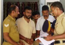 സമൂഹ മാധ്യമത്തിലൂടെ വെറും മൂന്ന് ദിവസത്തെ പരിചയം; കോഴിക്കോട് സ്വദേശിനിയായ വീട്ടമ്മയെ 10 പവൻ തട്ടിച്ച യുവാവ് പിടിയിൽ: വിശദാംശങ്ങൾ വായിക്കാം