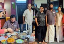 ‘എടാ നിങ്ങളുടെ വീടിനടുത്ത് നാളെ രാവിലെ എനിക്കൊരു പരിപാടി ഉണ്ട്; ബ്രേക്ക്ഫാസ്റ് കഴിക്കാൻ ഉണ്ടാകും’: കേന്ദ്രമന്ത്രി സുരേഷ് ഗോപി വീട്ടിലെത്തിയതിന്റെ ആഹ്ലാദം പങ്കിട്ട് നടൻ ഷാജു ശ്രീധർ; വീഡിയോ