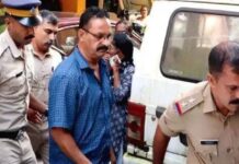 ശബരിമല സ്വര്ണക്കവര്ച്ച: ‘ചെമ്ബ് എന്ന് എഴുതിയത് മേലുദ്യോഗസ്ഥര് പറഞ്ഞിട്ട്’ മൊഴി നല്കി സുധീഷ് കുമാര്; ദേവസ്വം ബോര്ഡ് ഭരണസമിതിക്കെതിരെ മുന് എക്സിക്യൂട്ടീവ് ഓഫീസര് ഡി സുധീഷ് കുമാറിന്റെ മൊഴി