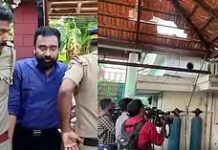 മോന്സന് മാവുങ്കലിന്റെ വീട്ടില് മോഷണം; സ്വര്ണ ഖുറാന് ഉള്പ്പെടെ 20 കോടിയുടെ സാധനങ്ങള് നഷ്ടപ്പെട്ടെന്ന് പരാതി: വിശദാംശങ്ങൾ വായിക്കാം