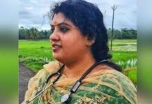 പൂജാരിയെ കബളിപ്പിച്ച് തട്ടിയത് 68 ലക്ഷം; ഒമ്പതാം ക്ലാസുകാരി മുബീന തട്ടിപ്പ് നടത്തിയത് മനിശ്ശേരി മനയിലെ ബ്രഹ്മദത്തൻ നമ്പൂതിരിയുടെ മകളായ ഡോക്ടർ എന്ന പേരിൽ: അതിയായ യുവതി കൊച്ചിയിൽ നിന്ന് പിടിയിൽ