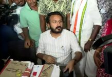 യുവതിക്കെതിരെ നിർണായക തെളിവുകൾ കോടതിക്ക് കൈമാറി രാഹുൽമാങ്കൂട്ടം; സീൽഡ് കവറിൽ കോടതിക്ക് കൈമാറിയത് പെൻഡ്രൈവിൽ ഉള്ള ഒൻപതു രേഖകൾ: വിശദാംശങ്ങൾ വായിക്കാം