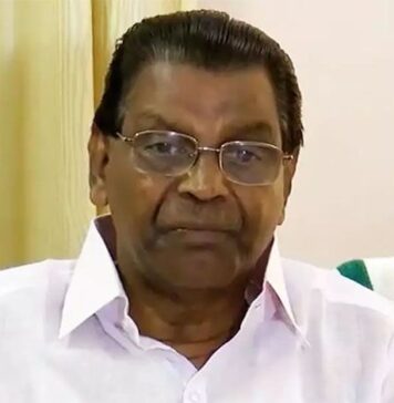 കോൺഗ്രസ് കോർ കമ്മിറ്റി പുനസംഘടന: തിരുവഞ്ചൂരിനെ ഉൾപ്പെടുത്തുന്നതിന് എതിർത്ത് എ ഗ്രൂപ്പ്; നീക്കങ്ങൾക്ക് മുന്നിൽ കോട്ടയത്തു നിന്നുള്ള മുതിർന്ന നേതാവ്: വിശദാംശങ്ങൾ വായിക്കാം