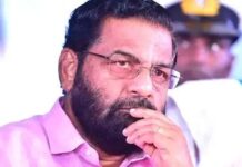 ചോദ്യം ചെയ്യലിനിടെ കടകംപള്ളി സുരേന്ദ്രൻ കരച്ചിലിന് വക്കോളം എത്തി എന്ന് റിപ്പോർട്ട്; ഡൽഹി യാത്രയെക്കുറിച്ച് നിർണായക മൊഴി നൽകി ഉണ്ണികൃഷ്ണൻ പോറ്റി; മുൻ ദേവസ്വം മന്ത്രിയുടെ അറസ്റ്റിലുള്ള സാധ്യത ശക്തമാകുന്നു: വിശദാംശങ്ങൾ വായിക്കാം