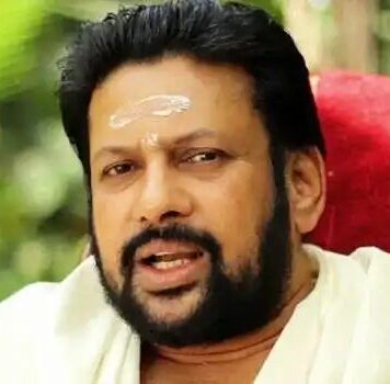 തന്ത്രിയുടെ പങ്ക് വെളിപ്പെടുത്തിയത് ഹൈക്കോടതിയിൽ മാത്രം; കണ്ഠരര് രാജീവരിലേക്ക് അന്വേഷണസംഘം എത്തിയത് ഇങ്ങനെ: വിശദമായി വായിക്കാം