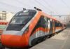 960 രൂപ മുതല് വന്ദേ ഭാരത് സ്ലീപ്പര്; കേരളത്തില് മൂന്ന് റൂട്ടുകള്ക്ക് സാധ്യത, വിശദാംശങ്ങൾ വായിക്കാം