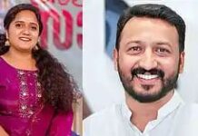 ‘ഞാന് അതിജീവിതനൊപ്പം, അയാള്ക്ക് മനക്കരുത്തുണ്ടാകട്ടെ’; രാഹുല് മാങ്കൂട്ടത്തിലിനെ പിന്തുണച്ച് കോണ്ഗ്രസ് വനിതാ നേതാവും പത്തനംതിട്ട ജില്ലാ പഞ്ചായത്ത് സ്റ്റാൻഡിങ് കമ്മിറ്റി അധ്യക്ഷയുമായ ശ്രീനാദേവി കുഞ്ഞമ്മ – വീഡിയോ