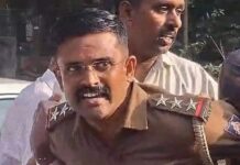 നാലുലക്ഷം കൈക്കൂലി വാങ്ങുന്നതിനിടെ പിടിയിലായതോടെ അലറി കരഞ്ഞ് പോലീസ് ഇൻസ്പെക്ടർ; സംഭവം ബംഗളൂരുവിൽ: വൈറൽ വീഡിയോ കാണാം