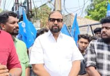 കോട്ടയം പി.എസ്.സി ഓഫീസിലേക്ക് കെ എസ് യു മാർച്ച്; സമരക്കാർക്ക് മുന്നിൽ പിടിച്ചുനിൽക്കാനാവാതെ പോലീസ്; സംഘർഷം രൂക്ഷമായതോടെ കോട്ടയത്ത് എത്തുന്ന മുഖ്യമന്ത്രിയെ കരിങ്കൊടി കാണിച്ചിരിക്കുമെന്ന് ഉദ്ഘാടകനായ ഡിസിസി ഉപാധ്യക്ഷൻ ചിന്റു കുര്യൻ: വീഡിയോ ദൃശ്യങ്ങൾ കാണാം