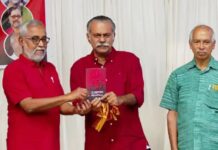 ‘നേതൃത്വത്തെ അണികള് തിരുത്തണം’: വി കുഞ്ഞികൃഷ്ണന്റെ പുസ്തകം പ്രകാശനം ചെയ്തു; ചടങ്ങില് വൻ ജനാവലി