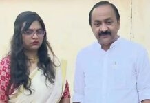 അച്ഛന്റെ ആഗ്രഹങ്ങള് നടക്കണം: പൊങ്കാലയിട്ട് പ്രതിപക്ഷ നേതാവ് വി ഡി സതീശന്റെ മകള് ഉണ്ണിമായ; വിശദാംശങ്ങൾ വായിക്കാം