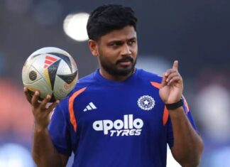 റൺവേട്ടയിൽ മാത്രമല്ല സമ്പാദ്യത്തിലും ബഹുദൂരം മുന്നിൽ; ഐപിഎല്ലിൽ നിന്നും മാത്രം നേടിയത് നൂറുകോടി വരുമാനം?ഇന്ത്യൻ ക്രിക്കറ്റിലെ മിന്നും താരം സഞ്ജു സാംസന്റെ വരുമാനവും ആസ്ഥി വിവരങ്ങളും വിശദമായി വായിക്കാം