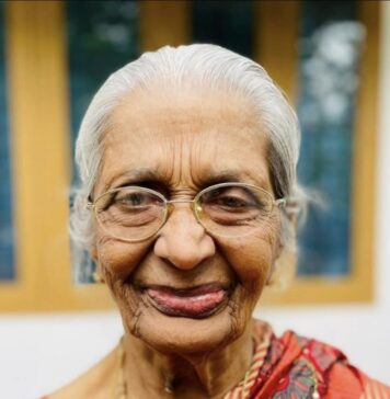 കെ പി സി സി ജനറൽ സെക്രട്ടറി അഡ്വ ടോമി കല്ലാനിയുടെ മാതാവ് അച്ചാമ്മ ജോസഫ് (88) നിര്യാതയായി; സംസ്കാരം നാളെ
