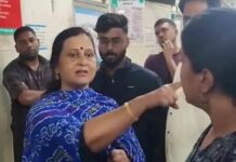 ഒ.പി ടിക്കറ്റ് വലിച്ചു കീറി; ചികിത്സ നിഷേധിച്ചു: കല്പറ്റ ജനറല് ആശുപത്രിയില് ഒന്പത് വയസുകാരിയോടും കുടുംബത്തോടും ഡോക്ടര് മോശമായി പെരുമാറിയതായി പരാതി