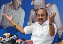 സംസ്ഥാന ബഡ്ജറ്റിൽ വിസ്മയങ്ങൾ തീർക്കും; പിണറായിയുടെ ഇ ഡി റെയിഡിലും പ്രതികരണം: മുഖ്യമന്ത്രി വിഡി സതീശൻ മാധ്യമപ്രവർത്തകരോട് പ്രതികരിച്ചത് ഇങ്ങനെ – വീഡിയോ