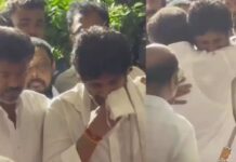 ആർ.ബി ചൗധരിക്ക് അവസാന യാത്ര; സംസ്കാരച്ചടങ്ങില് ജീവയെ ചേർത്തുപിടിച്ച് ആശ്വസിപ്പിച്ച വിജയ്; വീഡിയോ കാണാം