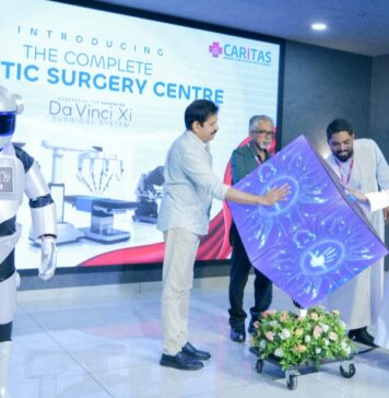 അന്താരാഷ്ട്ര നിലവാരമുള്ള റോബോട്ടിക് സർജറി സെന്റർ സജ്ജമാക്കി കോട്ടയം കാരിത്താസ് ഹോസ്പിറ്റൽ; ജനറൽ സർജറി, ഗ്യാസ്ട്രോസർജറി, യൂറോളജി, ഗൈനക്കോളജി, ഓങ്കോസർജറി, കാർഡിയാക് സർജറി വിഭാഗങ്ങളിൽ ഇനി ആധുനിക ശസ്ത്രക്രിയ സംവിധാനം: വിശദാംശങ്ങൾ വായിക്കാം