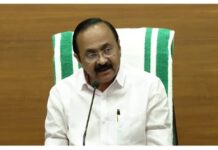 പിഎം ശ്രീയില് നിന്ന് പിന്മാറില്ല; കേന്ദ്രത്തോട് ഇളവുകള് ആവശ്യപ്പെടാന് കേരളം, വിശദാംശങ്ങൾ വായിക്കാം