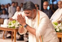 ഡികെയുടെ തന്ത്രങ്ങൾക്കുമുമ്പിൽ പിടിച്ചുനിൽക്കാനാവാതെ ബിജെപിയും ജെഡിഎസും; എം.എൽസി തെരഞ്ഞെടുപ്പിൽ അഞ്ചിൽ അഞ്ചും പിടിച്ച് കോൺഗ്രസ്; സ്വന്തം പാളയത്തിലെ വോട്ട് ചോർച്ചയിൽ ഞെട്ടി പ്രതിപക്ഷ കക്ഷികൾ: വിശദമായി വായിക്കാം