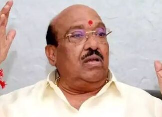 വെള്ളാപ്പള്ളി പ്രതിയായ കേസിൽ കടുപ്പിച്ച് ഹൈക്കോടതി; മൈക്രോ ഫിനാൻസ് തട്ടിപ്പിൽ മൂന്നാഴ്ചയ്ക്കകം അന്വേഷണ പുരോഗതി റിപ്പോർട്ട് സമർപ്പിച്ചില്ലെങ്കിൽ ഉദ്യോഗസ്ഥനെ തെറിപ്പിക്കും: വിശദാംശങ്ങൾ വായിക്കാം