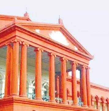 വിവാഹമോചിതയ്ക്ക് ഭര്ത്താവിനേക്കാള് വരുമാനമുണ്ടെങ്കില് ജീവനാംശം ഇല്ല; നിർണായക വിധിയുമായി കര്ണാടക ഹൈക്കോടതി: വിശദാംശങ്ങൾ വായിക്കാം