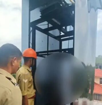വീട്ടിലെ ലിഫ്റ്റില് തല കുടുങ്ങി; വയോധികന് ദാരുണാന്ത്യം; സംഭവം പത്തനംതിട്ടയിൽ: വിശദാംശങ്ങൾ വായിക്കാം