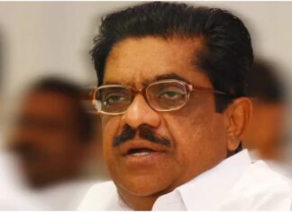 ‘കേരളത്തില് മുഖ്യമന്ത്രിയുടെ വണ് മാൻ ഷോ പ്രകടനം’: വ്യാജ പോസ്റ്റിനെതിരെ വി എം സുധീരൻ; ആഭ്യന്തര മന്ത്രിക്ക് പരാതി നല്കി മുതിർന്ന നേതാവ്; വിശദാംശങ്ങൾ വായിക്കാം