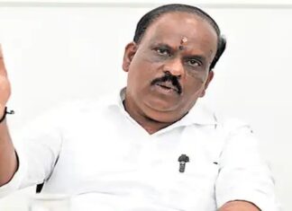 ജോലി തരപ്പെടുത്തി തരുമോ എന്ന് ചോദിച്ച് ഫോൺ കോൾ; ഇല്ല എന്ന് പറഞ്ഞതിന് പിന്നാലെ തെറിവിളിയും വധഭീഷണിയും: ചാത്തന്നൂർ എംഎൽഎ ഗോപകുമാറിന്റെ പരാതിയിൽ അന്വേഷണം ആരംഭിച്ച് പോലീസ്