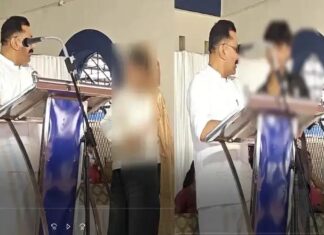 ഹിന്ദി എഴുതാൻ അറിയില്ല; മെറിറ്റ് അവാർഡ് ദാനത്തിനിടെ വിദ്യാർത്ഥികളെ വേദിയിൽ വിളിച്ച് ശകാരിച്ച് കെ ടി ജലീൽ: വീഡിയോ ദൃശ്യങ്ങൾ കാണാം