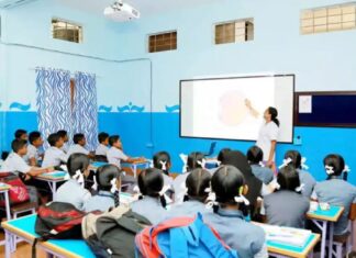 നാഥനില്ലാ കളരിയായി സര്ക്കാര് വിദ്യാലയങ്ങള്; സംസ്ഥാനത്തെ 248 സ്കൂളുകളില് ഹെഡ്മാസ്റ്റര്മാരില്ല: വിശദാംശങ്ങൾ വായിക്കാം