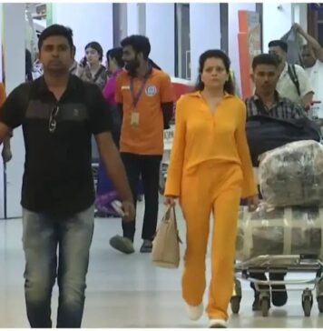 യുഎസ്–ഇറാൻ സംഘർഷത്തിന്റെ തിരിച്ചടി ദുബായിലേക്ക്; തൊഴിൽ പ്രതിസന്ധിയിൽ ആയിരക്കണക്കിന് ഇന്ത്യൻ പ്രവാസികൾ, വിശദാംശങ്ങൾ വായിക്കാം