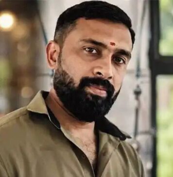 കോടതി ഉത്തരവിനെ തുടർന്ന് ആറ് വർഷമായി ഒറ്റയ്ക്ക് വളർത്തിയ മകനെ അമ്മയ്ക്കൊപ്പം വിട്ടുനൽകേണ്ടി വന്നു; വേര്പിരിയലിന്റെ വേദനയില് ഇടുക്കിയില് സ്വകാര്യ ബസ് കണ്ടക്ടര് ജീവനൊടുക്കി, വിശദാംശങ്ങൾ വായിക്കാം